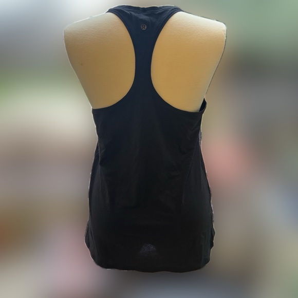 Lululemon Black Racerback Tank Work Out Activewear Athleisure Top Size 12 - Picture 7 of 8